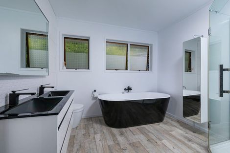 Photo of property in 50 O'neills Road, Swanson, Auckland, 0614