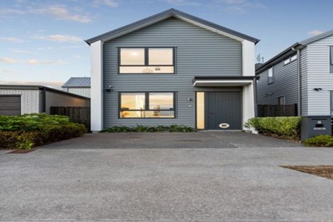 Photo of property in 8 Aveline Place, Glen Innes, Auckland, 1072