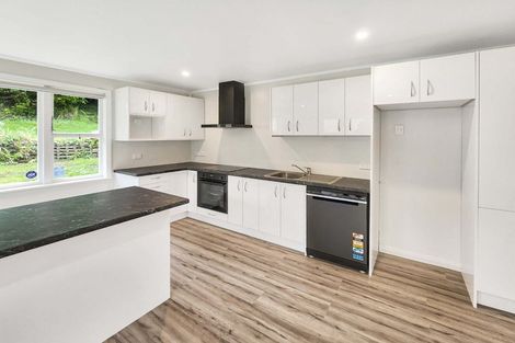 Photo of property in 179 Wellington Road, Wainuiomata, Lower Hutt, 5014