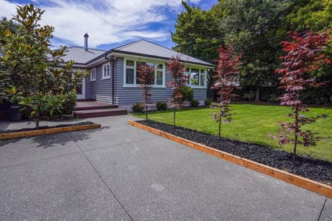 Photo of property in 98 Hamilton Avenue, Ilam, Christchurch, 8041