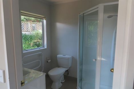 Photo of property in 2/15 Mccahill Views, Botany Downs, Auckland, 2010