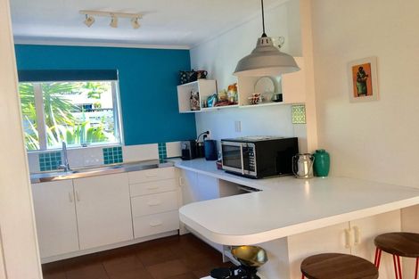 Photo of property in 6 Seaview Road, Paihia, 0200