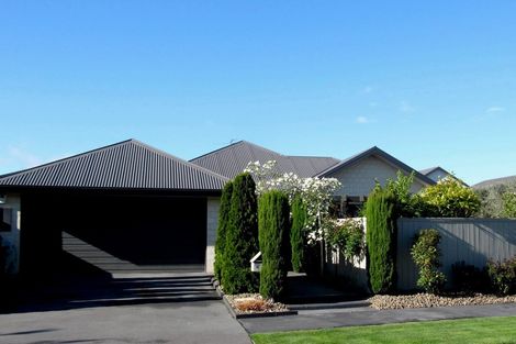 Photo of property in 6 Blarney Place, Casebrook, Christchurch, 8051