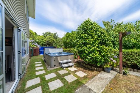 Photo of property in 11 Moray Place, Papakowhai, Porirua, 5024