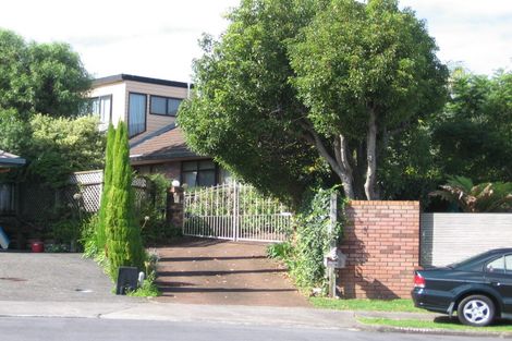 Photo of property in 11 Kaniere Place, Half Moon Bay, Auckland, 2012