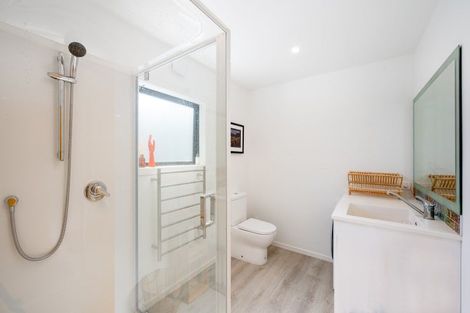 Photo of property in 8 Kingfisher Crescent, Albert Town, Wanaka, 9305