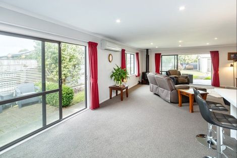 Photo of property in 41c Costley Street, Carterton, 5713