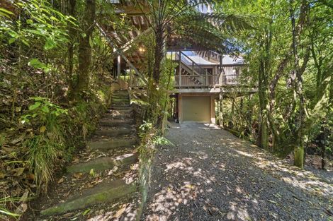 Photo of property in 41 Kaiuru Avenue, Pukawa Bay, Turangi, 3381