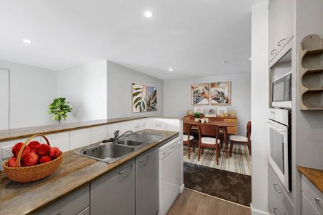 Photo of property in Highgate Towers, 5e/8 Howe Street, Freemans Bay, Auckland, 1011