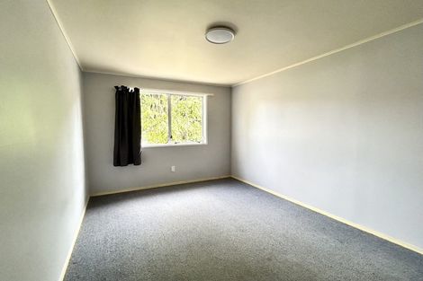 Photo of property in 53 Donovan Avenue, Massey, Auckland, 0614