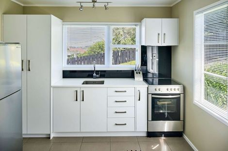 Photo of property in 106 Ironside Road, Johnsonville, Wellington, 6037