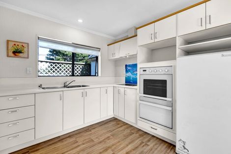 Photo of property in 65 Northgate, Strandon, New Plymouth, 4312
