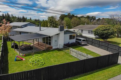 Photo of property in 16 Deborah Place, Mangakakahi, Rotorua, 3015