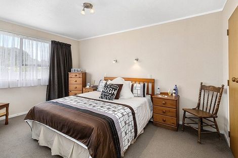 Photo of property in 66c Main Road, Titahi Bay, Porirua, 5022