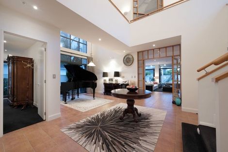 Photo of property in 235 Bleakhouse Road, Mellons Bay, Auckland, 2014