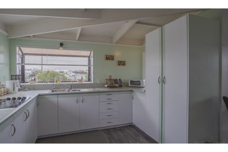 Photo of property in 76 Arthur Street, Seaview, Timaru, 7910