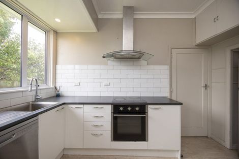 Photo of property in 14 Joseph Street, West End, Palmerston North, 4412