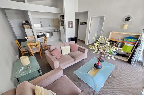 Photo of property in Terrace Heights Apartments, 2/163p The Terrace, Wellington Central, Wellington, 6011