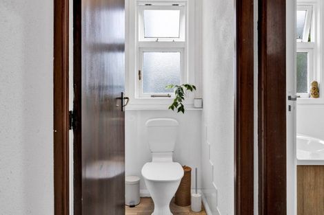 Photo of property in 13 Konini Street, Inglewood, 4330