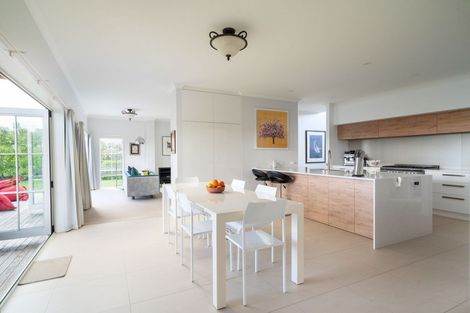 Photo of property in 18 Chateau Crescent, Rangatira Park, Taupo, 3330