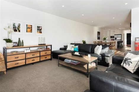 Photo of property in 103 Coast Boulevard, Papamoa Beach, Papamoa, 3118