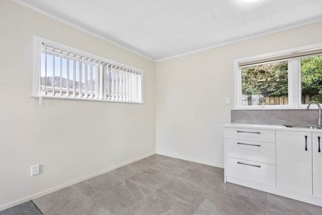 Photo of property in 4/28 Alfriston Road, Manurewa East, Auckland, 2102