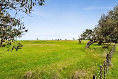Photo of property in 2 Egmont Street, Patea, 4520