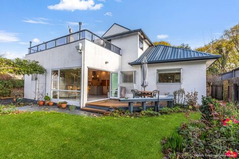 Photo of property in 6 Awatea Terrace, Hokowhitu, Palmerston North, 4410