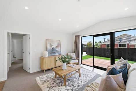 Photo of property in 5a Betwin Avenue, Sockburn, Christchurch, 8042