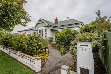 Photo of property in 37 Raymond Street, West End, Timaru, 7910