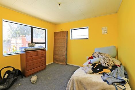 Photo of property in 225 Flaxmere Avenue, Flaxmere, Hastings, 4120