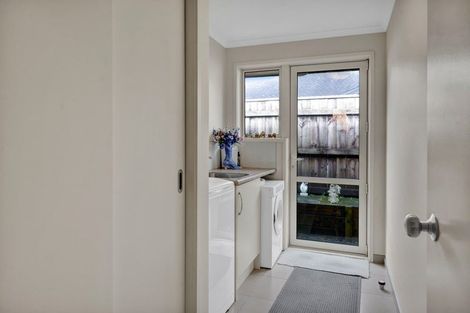 Photo of property in 5 Faber Place, Inglewood, 4330