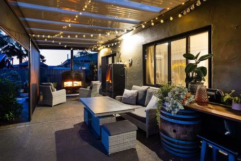 Photo of property in Heynes Place, 24 Heynes Place, Clive, 4102