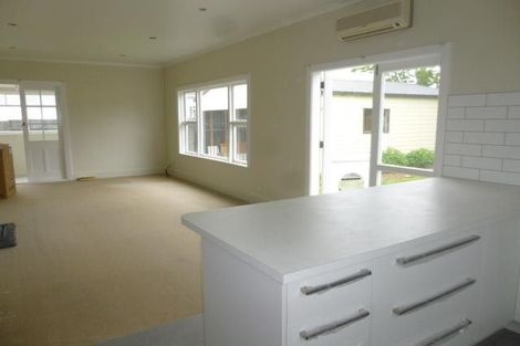 Photo of property in 33 Grange Street, Hillsborough, Christchurch, 8022