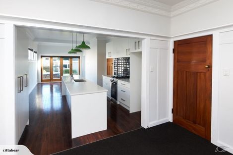 Photo of property in 31 Hobart Street, Miramar, Wellington, 6022