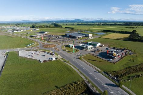 Photo of property in 69 Tara Crescent, Woodend, 7610