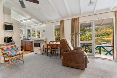 Photo of property in 9 Tumai Road, Lake Rotoma, Rotorua, 3074