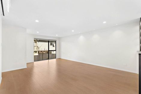 Photo of property in 11c Bowman Road, Forrest Hill, Auckland, 0620