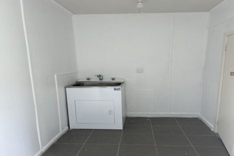 Photo of property in 59 Pah Road, Cockle Bay, Auckland, 2014