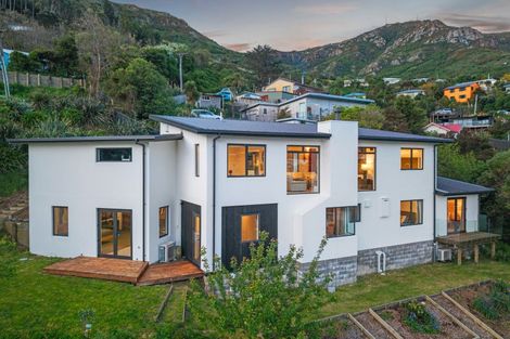 Photo of property in 54 Jacksons Road, Lyttelton, 8082