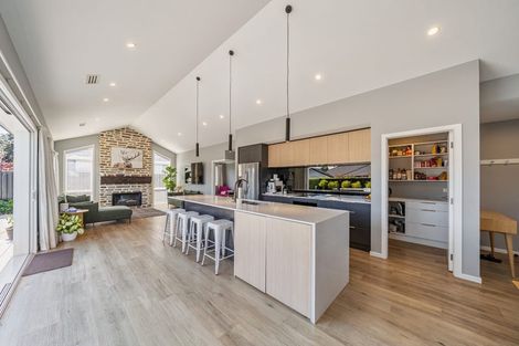 Photo of property in 22 Hopkirk Avenue, Wallaceville, Upper Hutt, 5018