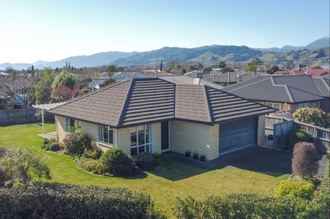 Photo of property in 14 Ernest Place, Brightwater, 7022