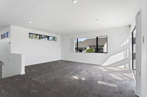 Photo of property in 26 Lamia Place, The Gardens, Auckland, 2105