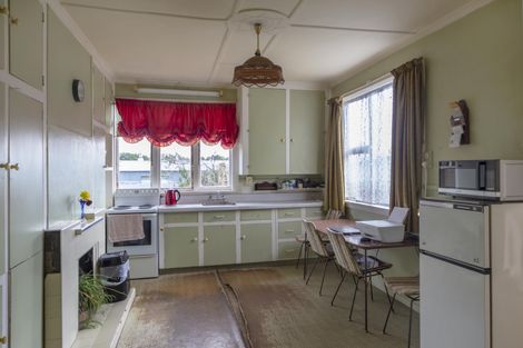 Photo of property in 11 Weston Road, Holmes Hill, Oamaru, 9401
