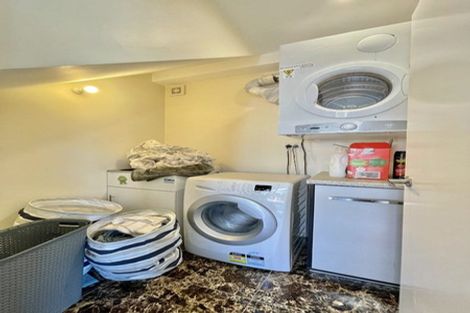 Photo of property in 357 Main Road, Tawa, Wellington, 5028