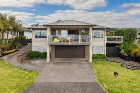Photo of property in 40 Weatherly Drive, Beachlands, Auckland, 2018