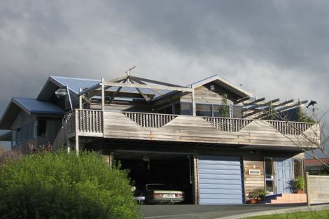 Photo of property in 6 Sunlight Promenade, Snells Beach, 0920