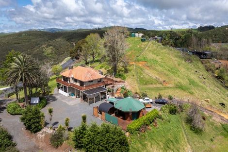 Photo of property in 4 Maungatawhiri Road, Raglan, 3295