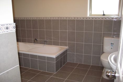 Photo of property in 10 Tavua Lane, Ranui, Auckland, 0612