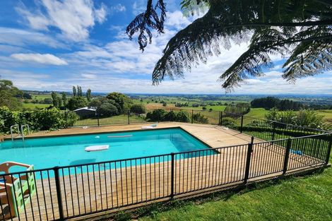 Photo of property in 236 Sainsbury Road, Pirongia, Te Awamutu, 3876